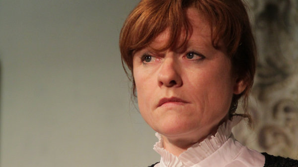 A Woman of No Importance (2011)