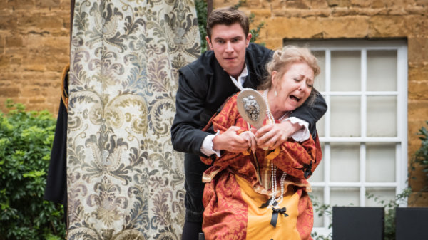 Hamlet (2018)