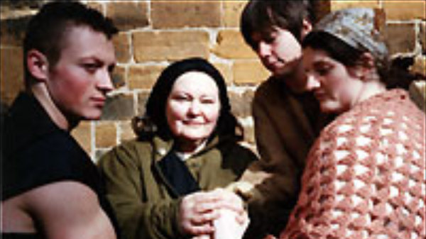 Mother Courage and Her Children (2007)