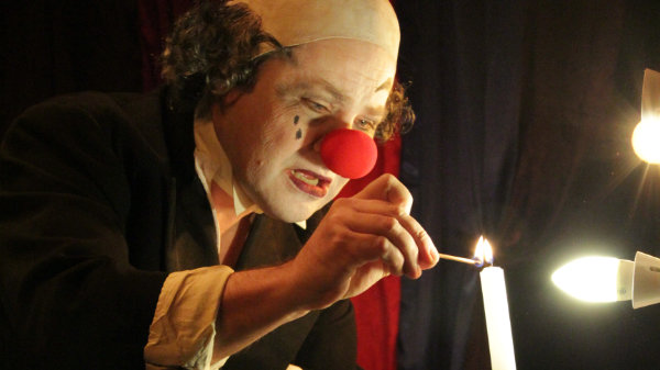 Sacramouche Jones (2012)